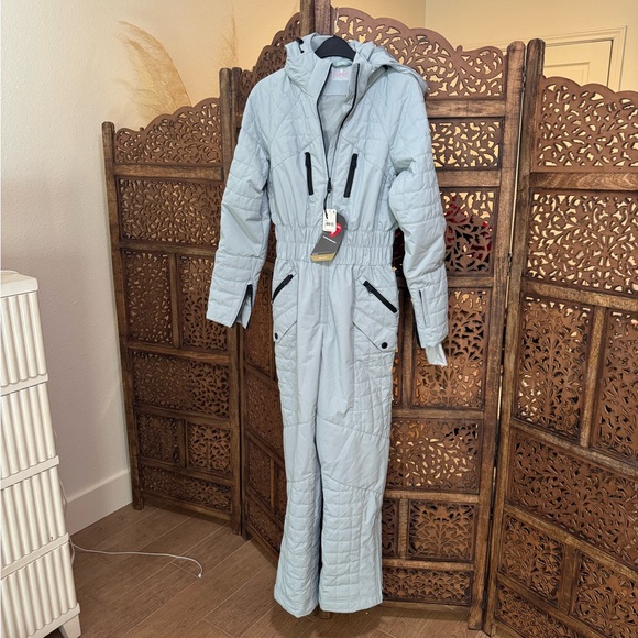 NEW NWT Free People Fp Movement All Prepped Ski Suit Almond Snowboard - Picture 3 of 5